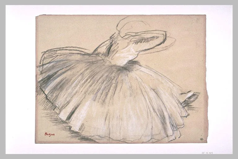 Danseuse penchée en avant