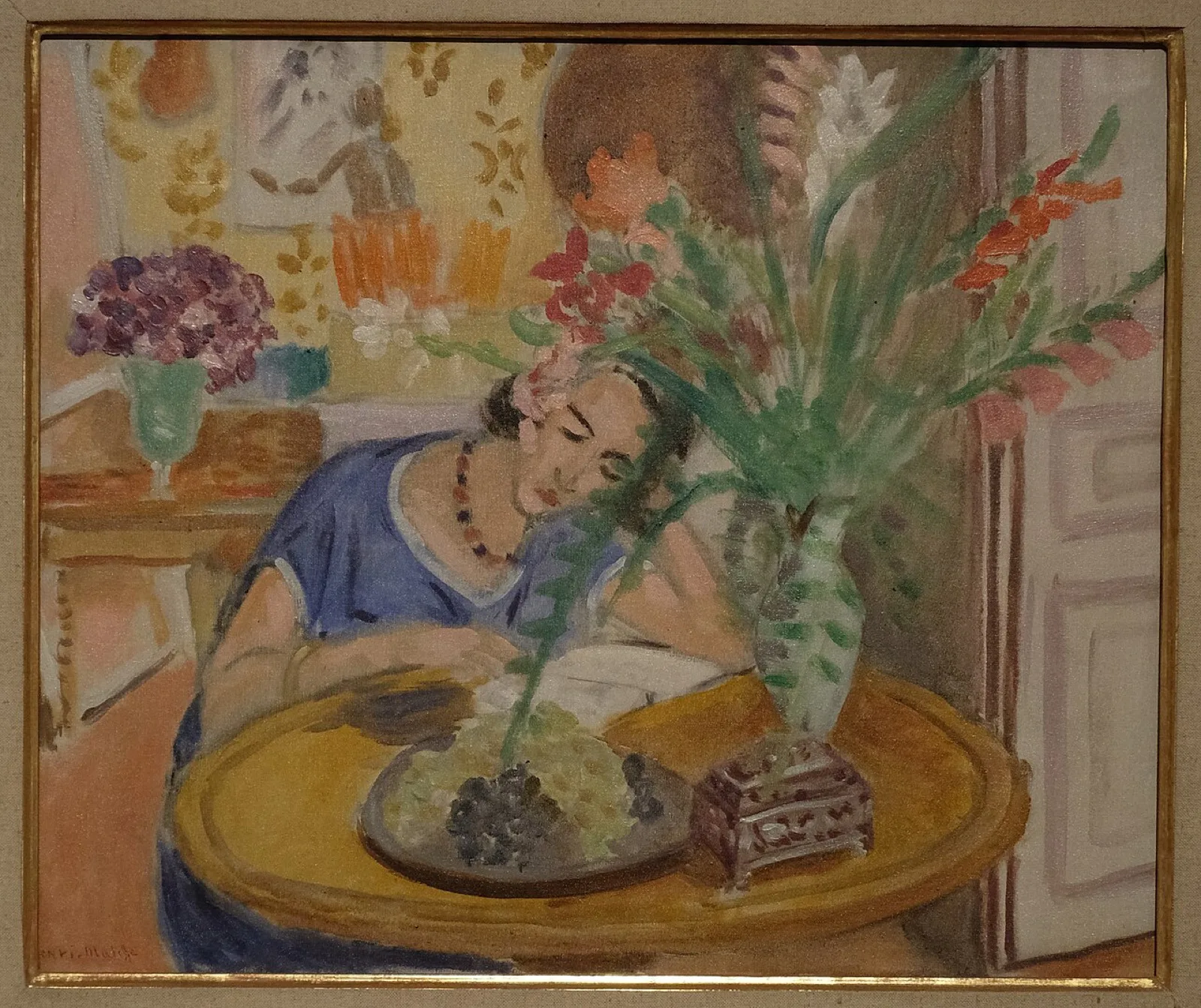 Femme aux glaïeuls