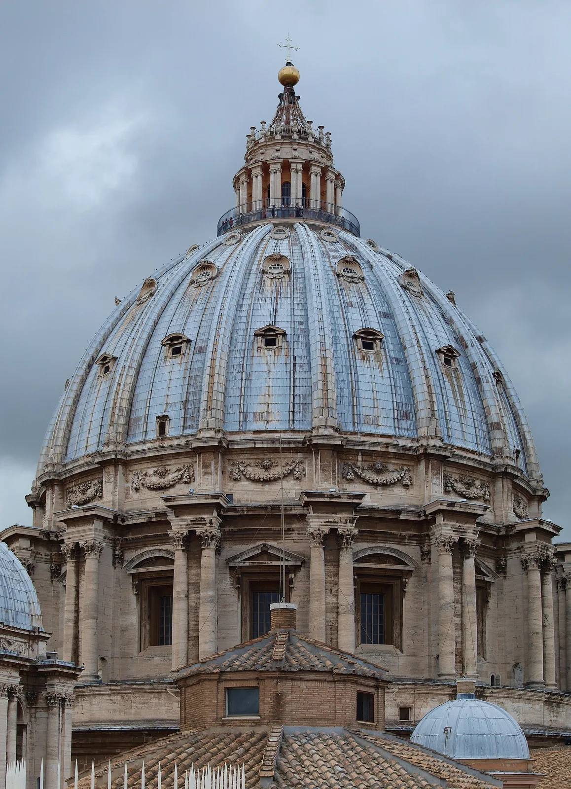 St. Peter's Basilica (plans and dome)