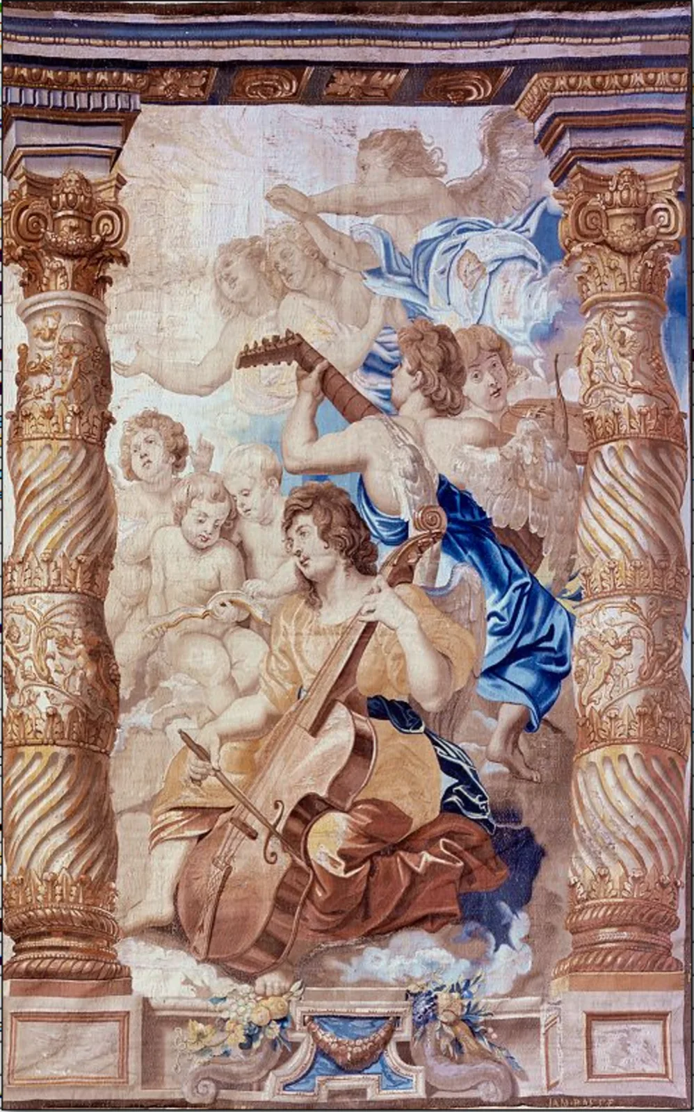Musical angels with cello player